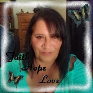 Meet your Posher, Denise